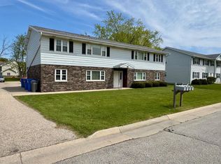1012 Meadow St, Watertown, WI 53094