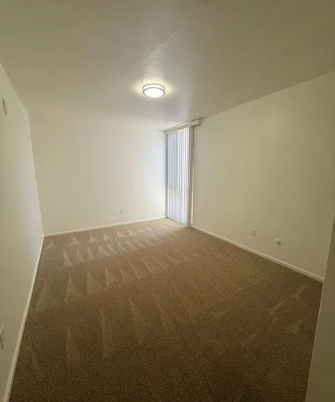 677 Wesley Ave #203 — Photo 4