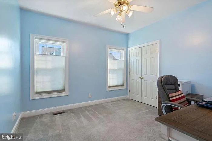2707 Glendas Way — Photo 10
