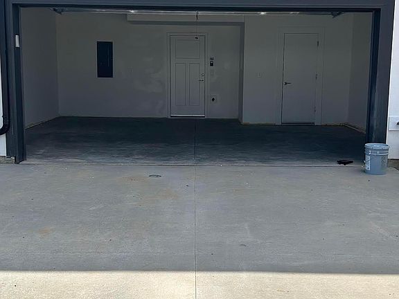 4th image of 4125 W 24th St