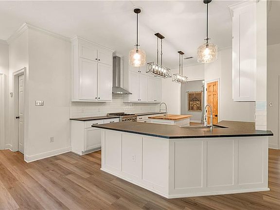 4th image of 125 Bent Tree Ct