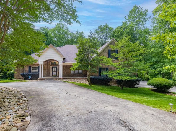 480 Pin Du Lac Dr, Central, SC 29630