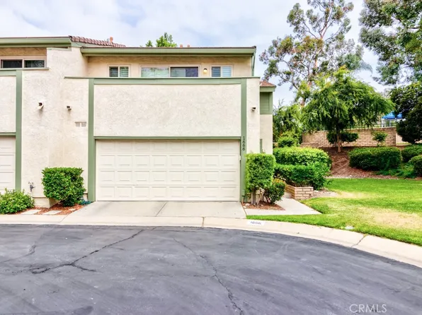 1666 Albany Ct, Claremont, CA 91711