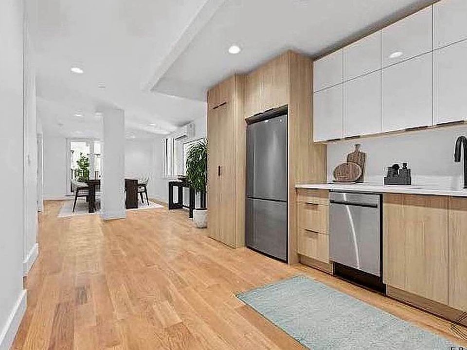 1st image of 807 Washington Ave #1L