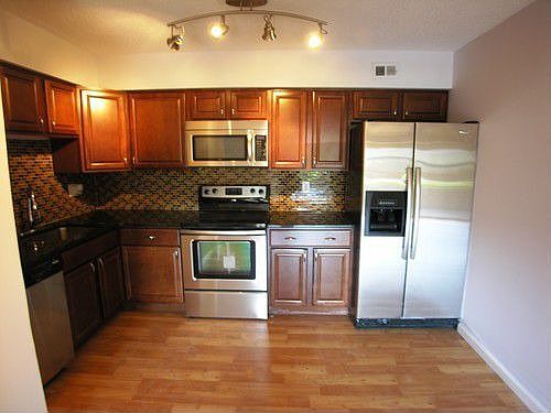 2nd image of 3805 Laramie Pl #123B