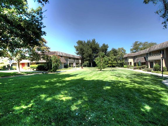 2nd image of 4560 Cimarron River Ct