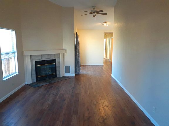 2nd image of 1287 Dora Dr #B