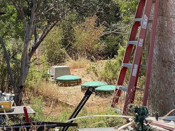 3rd image of 710 Forest Creek