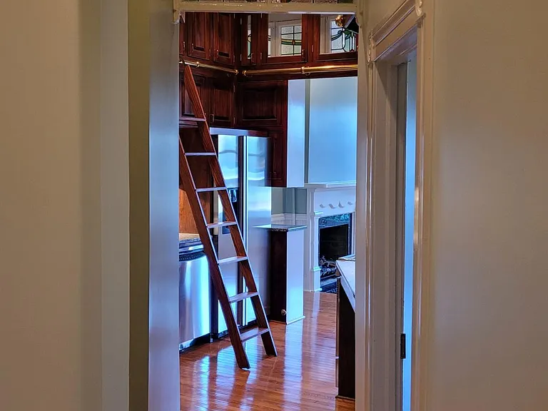 Entry Hallway
