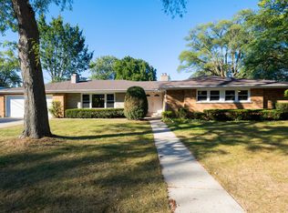 9302 Harding Ave, Evanston, IL 60203