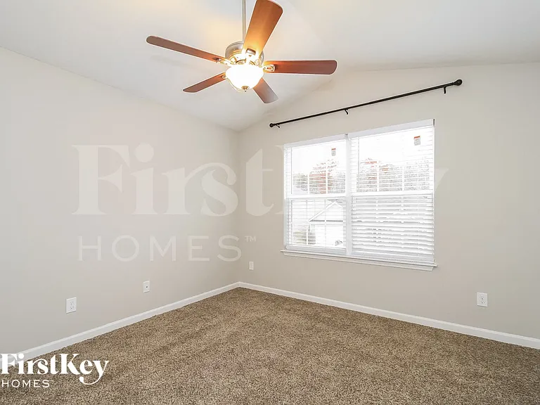 5924 Odenton Ln — Photo 6