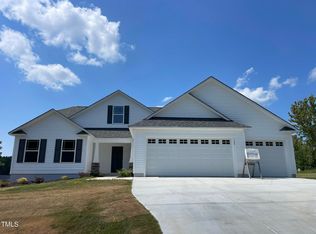 132 Mangrove Ct, Four Oaks, NC 27524