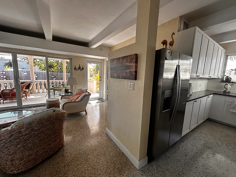64 Seagate Blvd — Photo 28