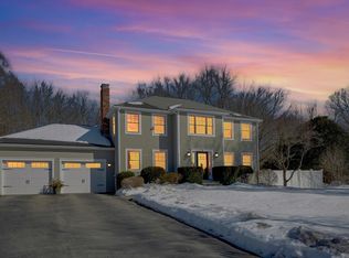 26 Fredric Ln, Mansfield, MA 02048