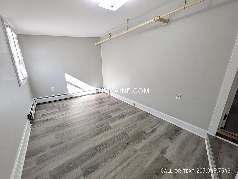 2412 Western Ave #E — Photo 13