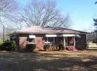 130 Cherokee Rd, Belton, SC 29627