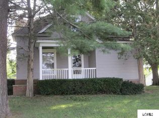 34227 E County Road 1000n, Mason City, IL 62664