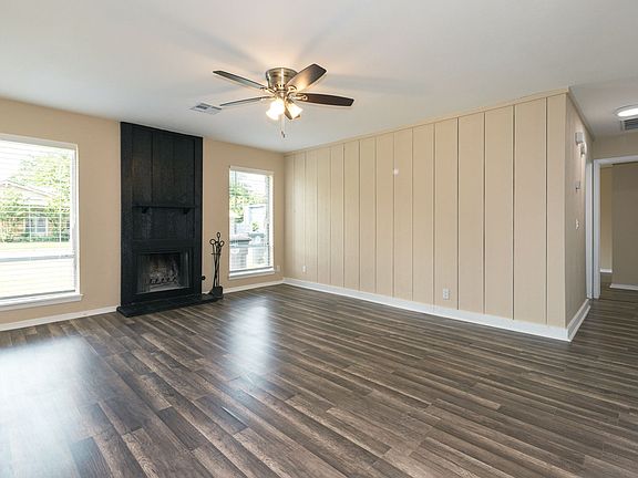 4th image of 5906 E 33rd Ct Unit 5906