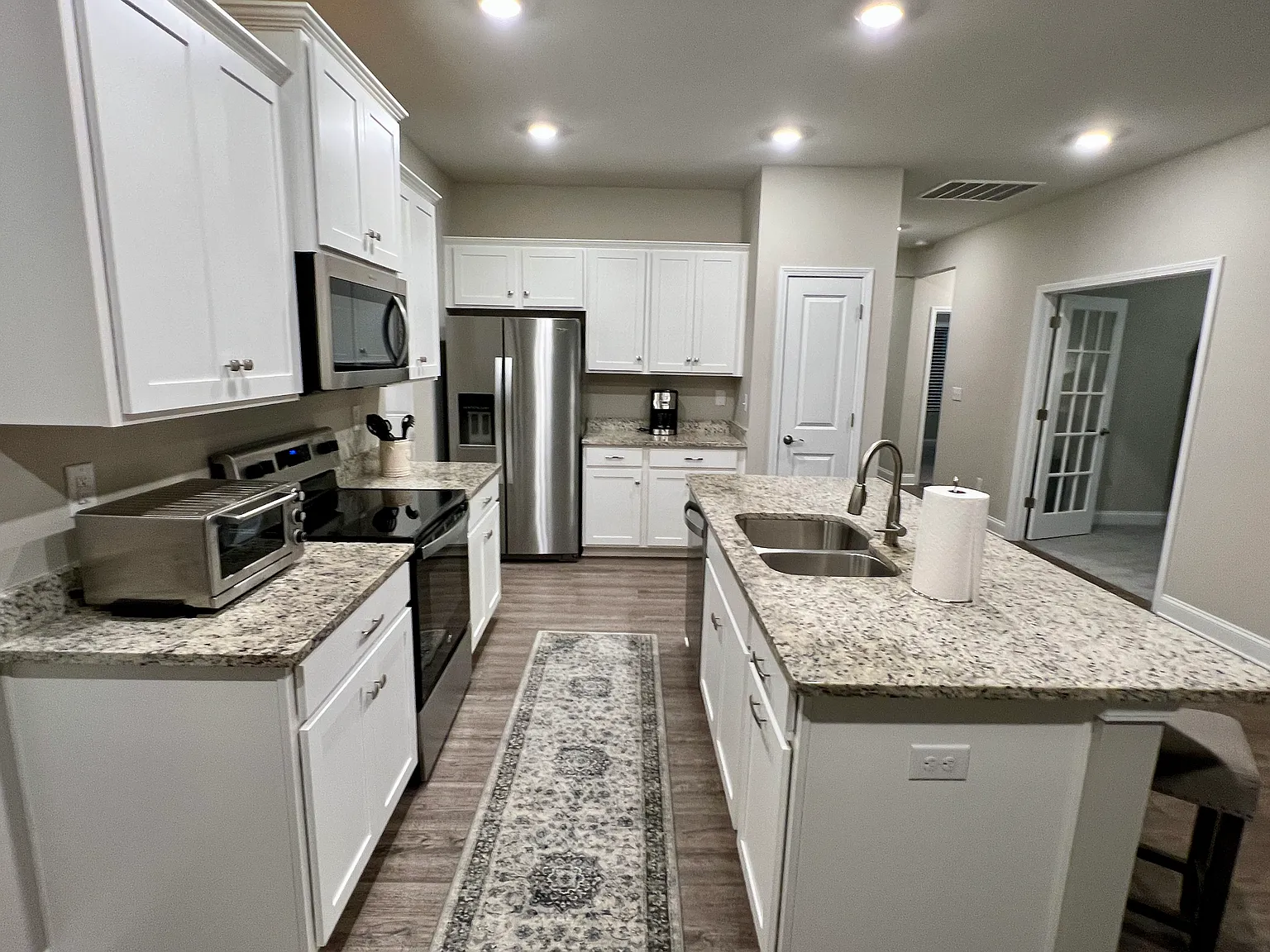 2 bed, 1538 sqft, $3,295 — Photo 3