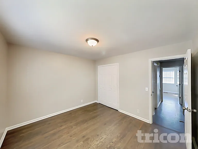 1608 Robards Way — Photo 8