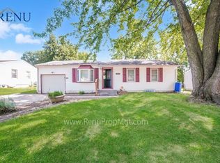 1303 N Indian Ln, Independence, MO 64056