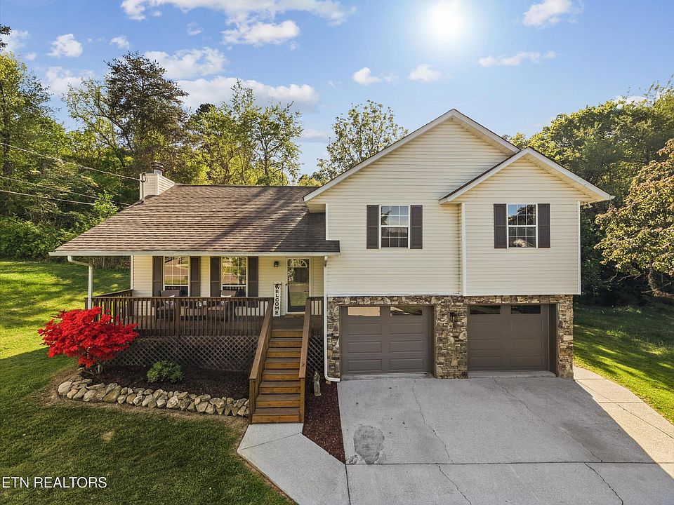 1st image of 4227 Larigo Dr