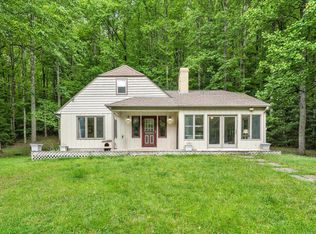 5366 Jeters Chapel Rd, Vinton, VA 24179