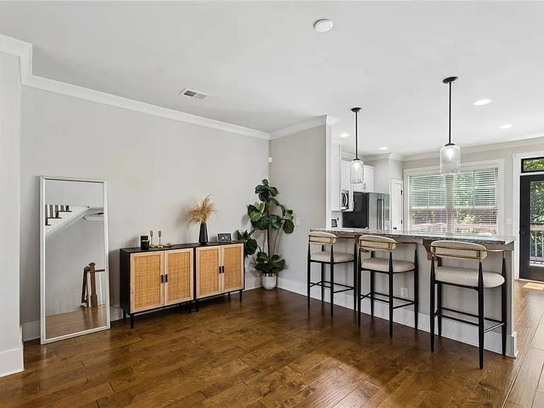 2424 Misty Hollow Pl — Photo 7