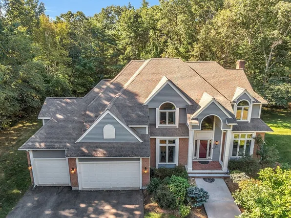 9 Great Pond Dr, Boxford, MA 01921