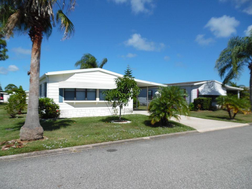 1st image of 524 Royal Tern Dr