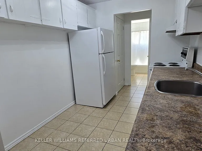 303 Frontenac Ave #4 — Photo 6
