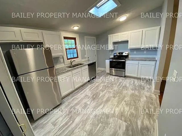 Property Photo - 1018 Hamilton Ave