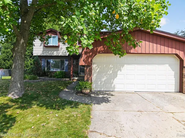 2313 Abbey Ct, Canton, MI 48188