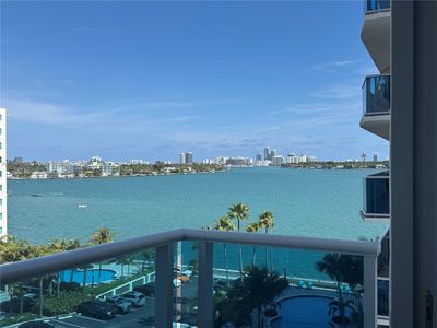 7501 E Treasure Dr APT 7L, North Bay Village, FL, 33141