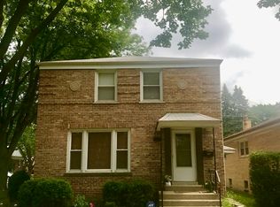 735 Manchester Ave, Westchester, IL 60154