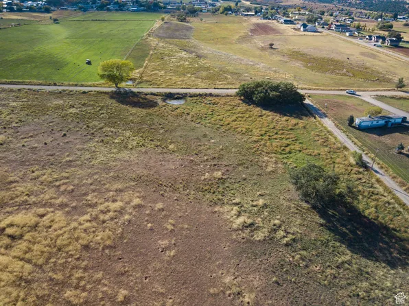 450 East, Monticello, UT 84535