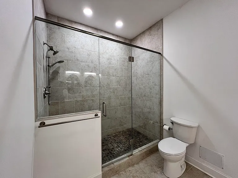 22 Campbell Ave SE #A — Photo 43