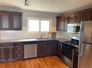 1340 Ensenada Dr, Florissant, MO 63031