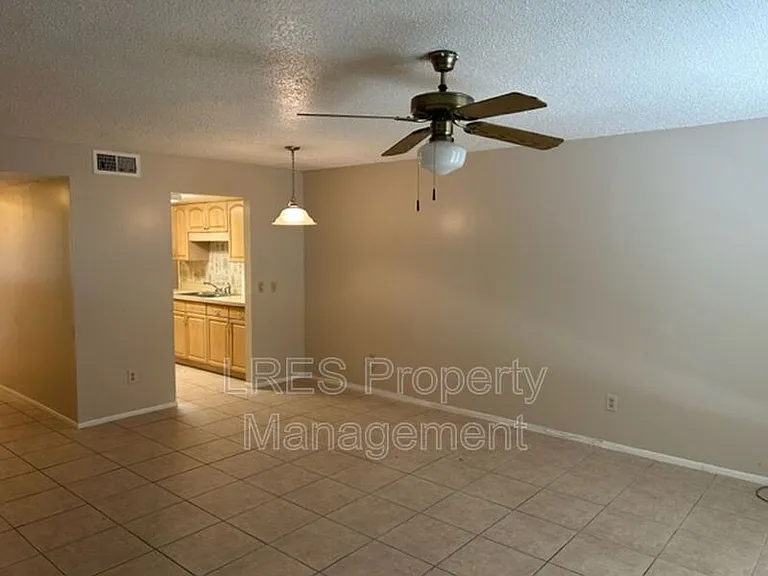 4603 Lighthouse Cir — Photo 12