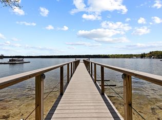 17 Indian Cove Rd, Windham, ME 04062