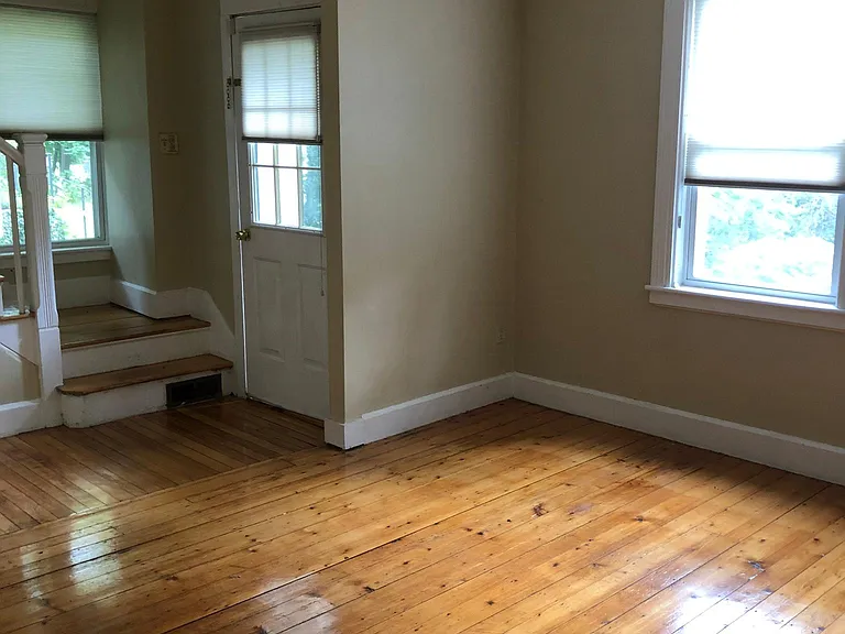 21 Lexington St #1 — Photo 10