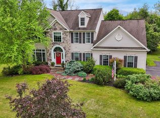 77 Sage Dr, Pottstown, PA 19465