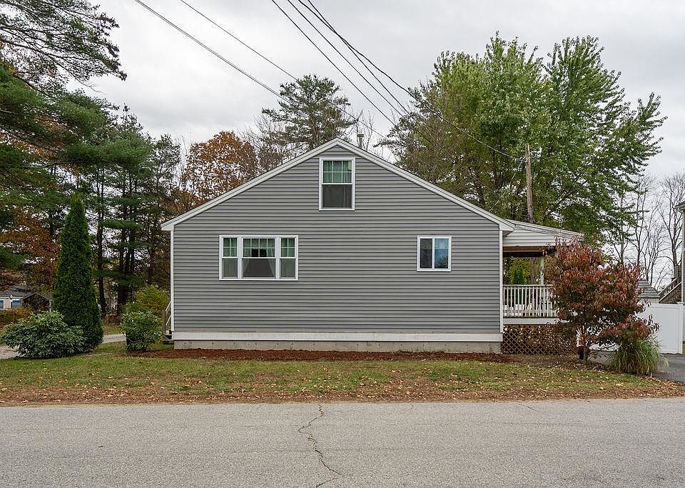 49 Mill Street, Epping, NH 03042 | Zillow