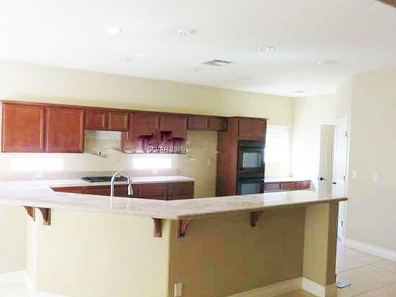 2nd image of 10598 Trussell St #0