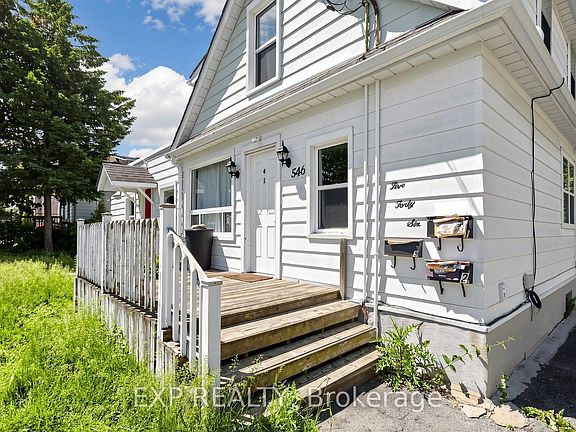 4th image of 546 Park Rd S