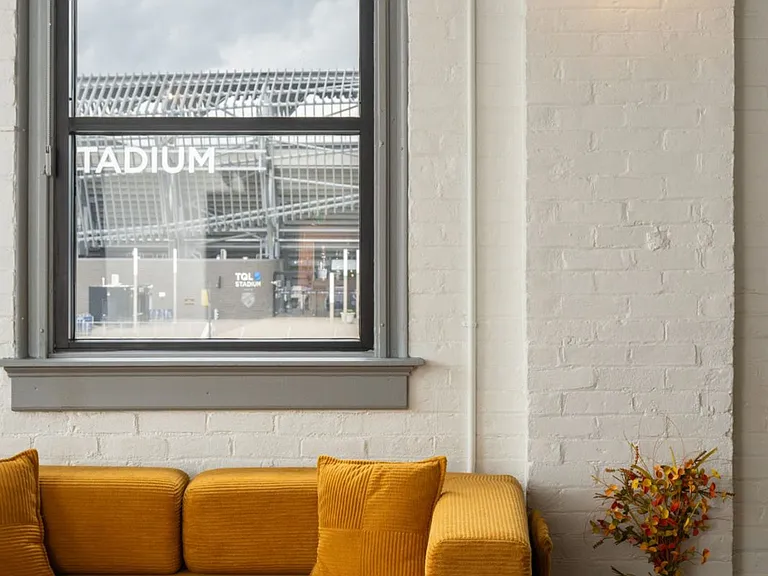 Building's Lounge