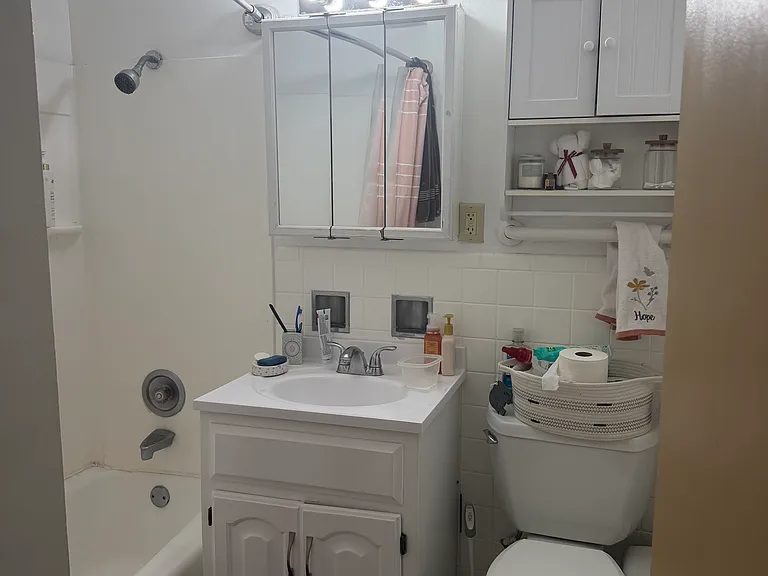 5504 S Brainard Ave #2 — Photo 4