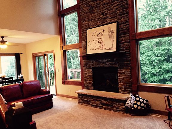Gorgeous 2 story fireplace 