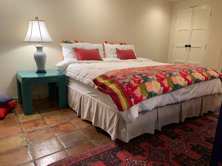 1827 Sycamore Canyon Rd — Photo 17