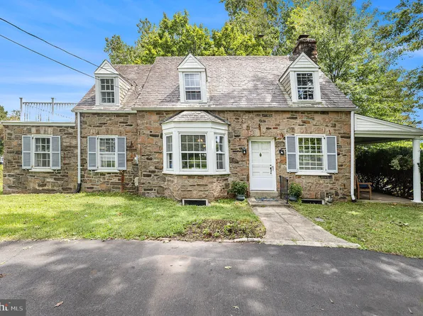 2216 Old Arch Rd, East Norriton, PA 19401